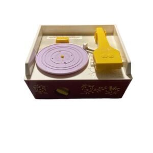 FISHER PRICE 2014 Record Player w/ 1 record TESTED WORKS Music Box
